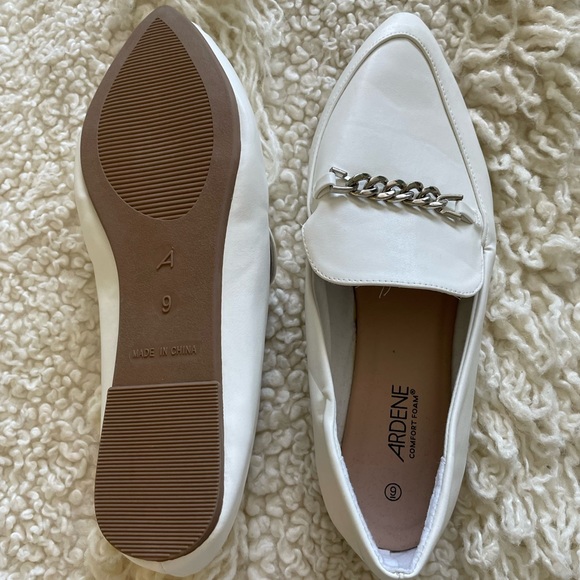 White Ardene dress shoes size 9 - Picture 2 of 2